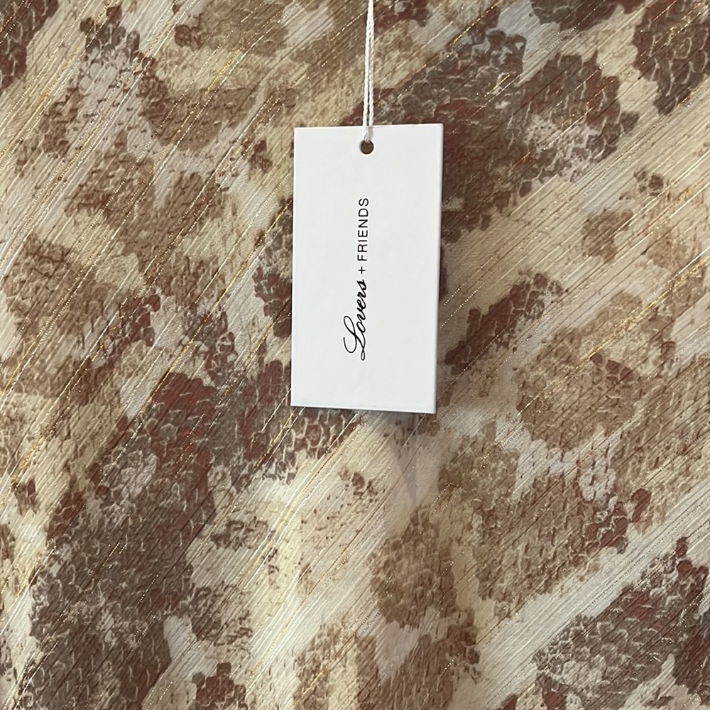 ❤️HOST PICK❤️NWT Lovers and friends skirt - Picture 4 of 9